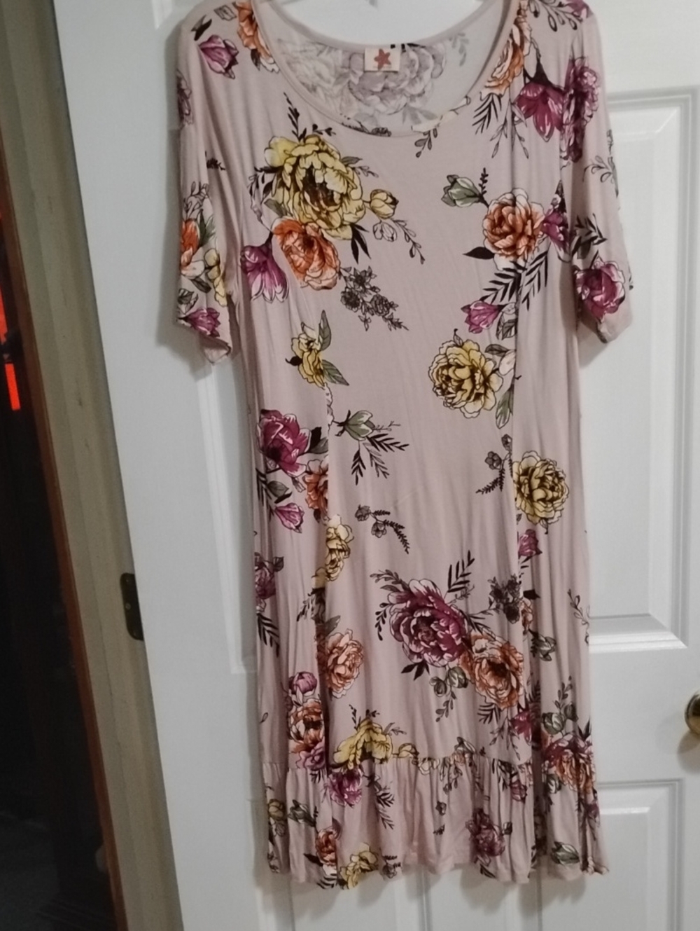 Floral Short-Sleeve Midi Dress in Blush with Yellow & Purple Blooms